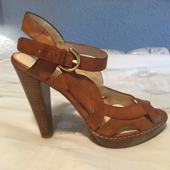 Coach Shoes - Coach Tamara Shoes Sz 9 Tan Leather Heels Open Toe